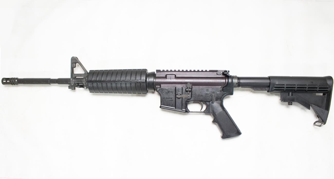 COLT LE6920 M4 Carbine 5.56mm Police Trade-In Semi-Auto Rifle with Flat-Top (Magazine Not Included)